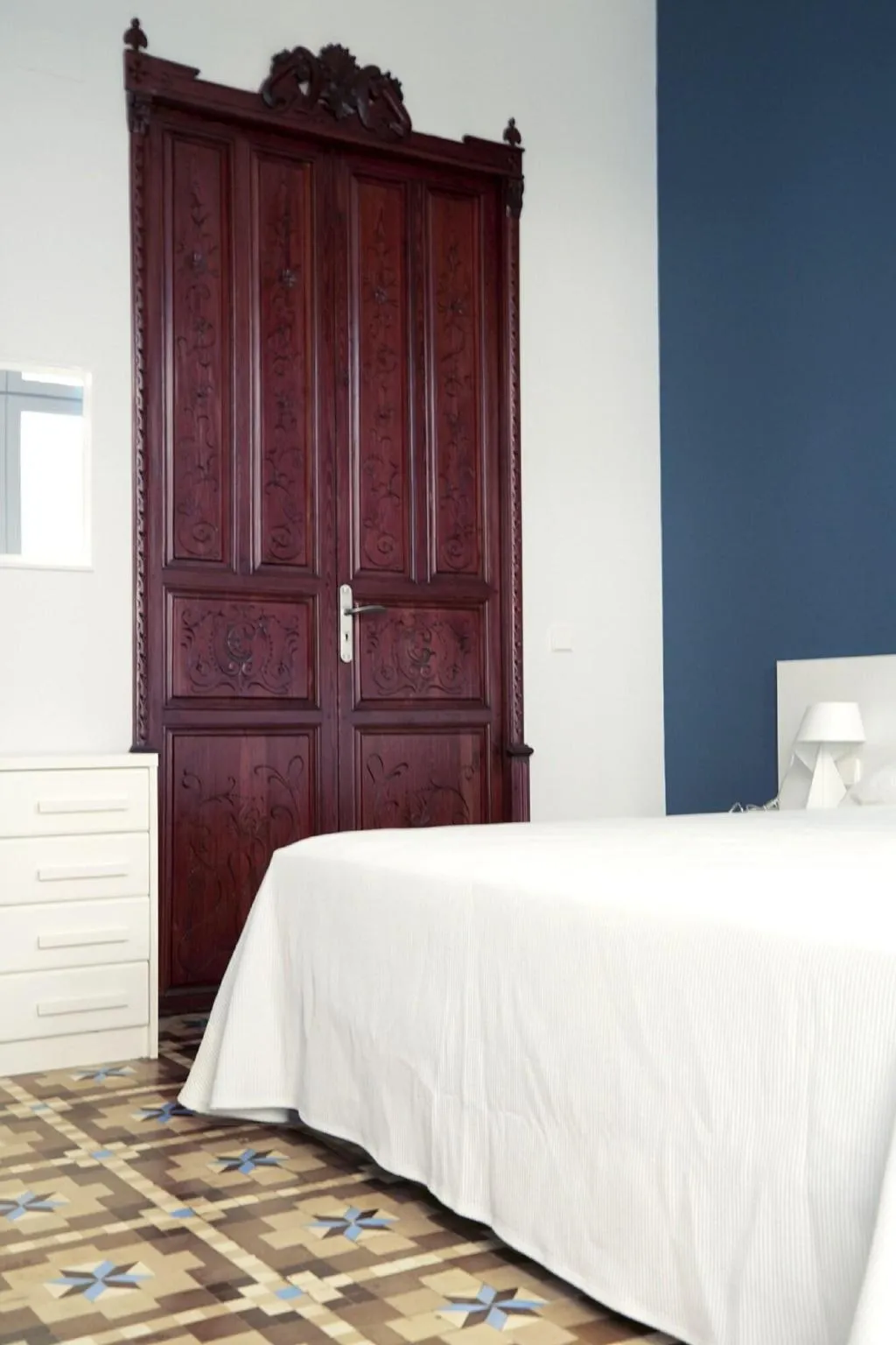 Room, L'Esplai Valencia, Valencia