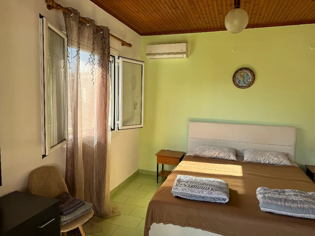STUDIO STANDARD Room, Villa Panorea, Corfu