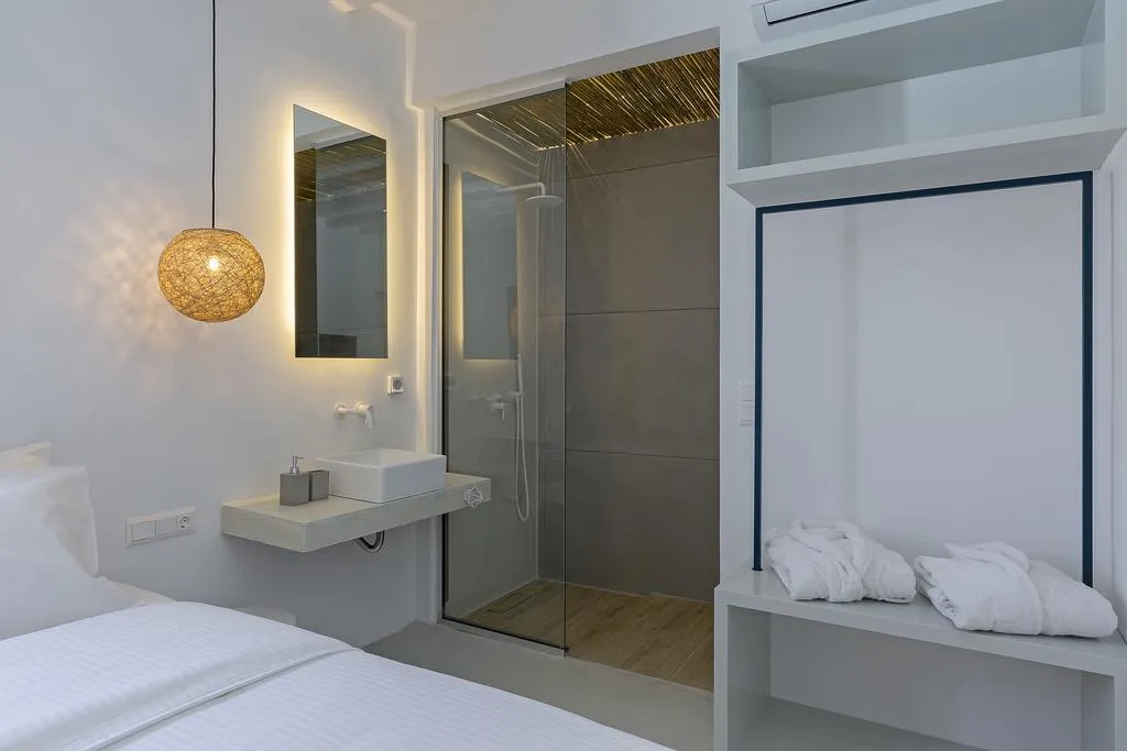 VILLA THREE BEDROOMS Room, Sea Line Villas, Mykonos