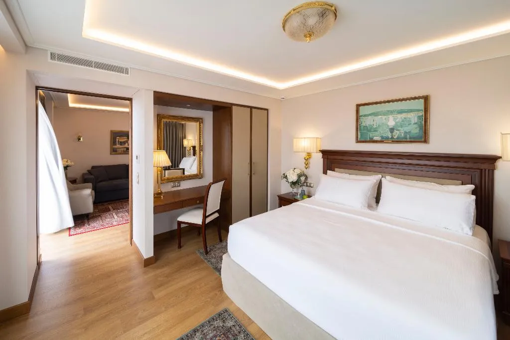 SUITE WITH VIEWS Room, Electra Palace Athens, Athens