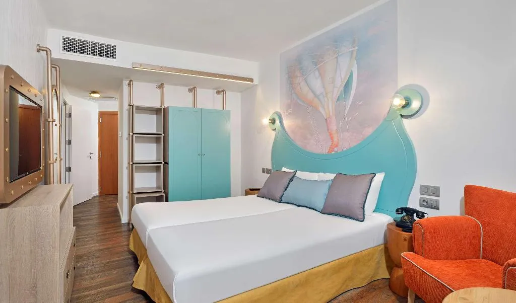 SUITE TWO BEDROOMS Room, Sol Katmandu Park & Resort, Majorca