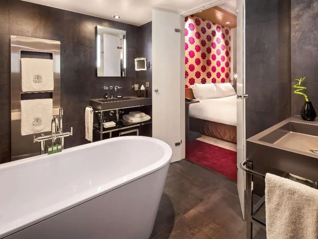 SUITE KING SIZE BED Room, Sofitel Legend the Grand Amsterdam, Amsterdam