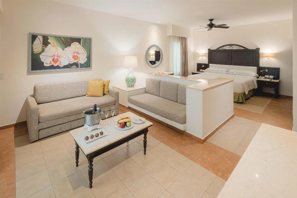 JUNIOR SUITE STANDARD Room, Occidental at Xcaret Destination, Cancun Area