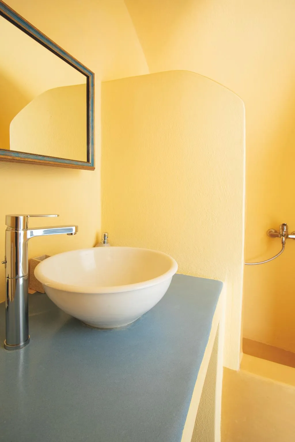 STUDIO STANDARD Room, Remezzo Villas, Santorini
