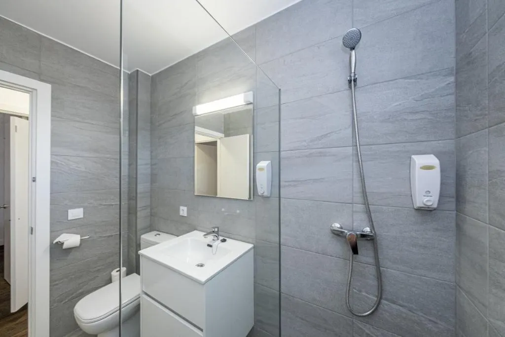 Room, Llebeig, Menorca