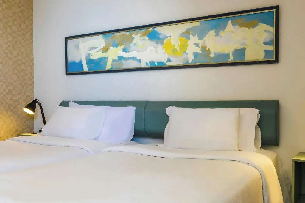 TWIN SUPERIOR WITH BALCONY Room, Four Points by Sheraton Catania Hotel & Conference, Catania