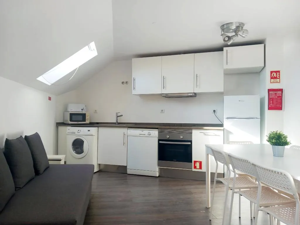 FAMILY ROOM THREE BEDROOMS Room, City Stays Cais do Sodré Apartments - Adults Only, Lisbon