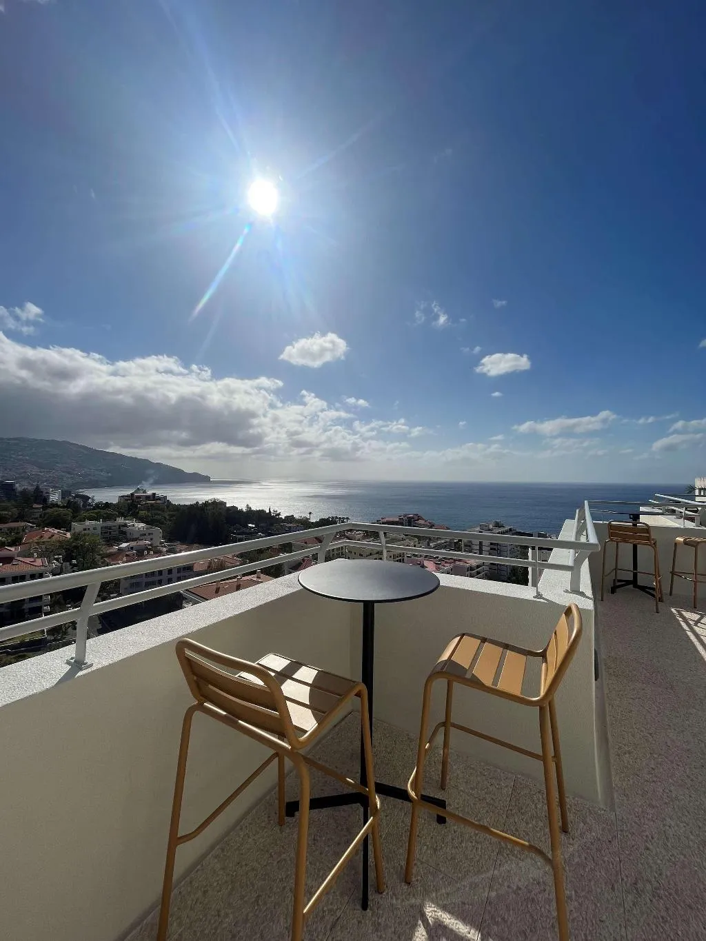 Bar, Mimosa Studio Hotel, Madeira