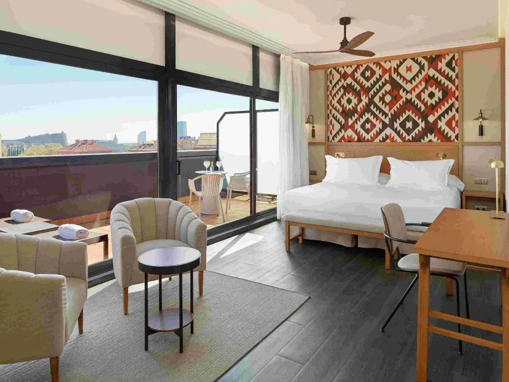 JUNIOR SUITE CAPACITY 1 Room, H10 Marina Barcelona, Barcelona