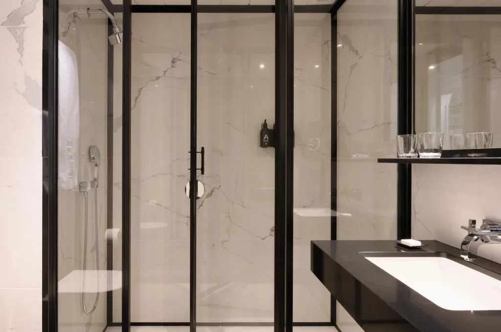 DOUBLE BASIC Room, Seventy Barcelona, Barcelona