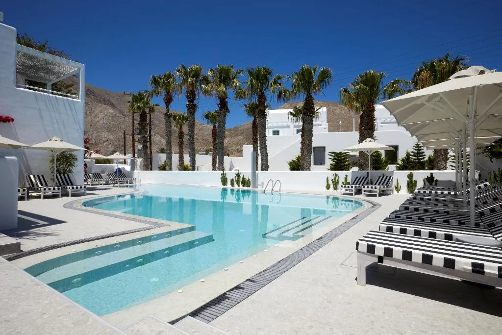 Pool, Kouros Village, Santorini