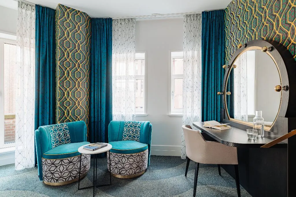 DOUBLE EXECUTIVE Room, NYX Hotel Amsterdam Rembrandt Square, Amsterdam