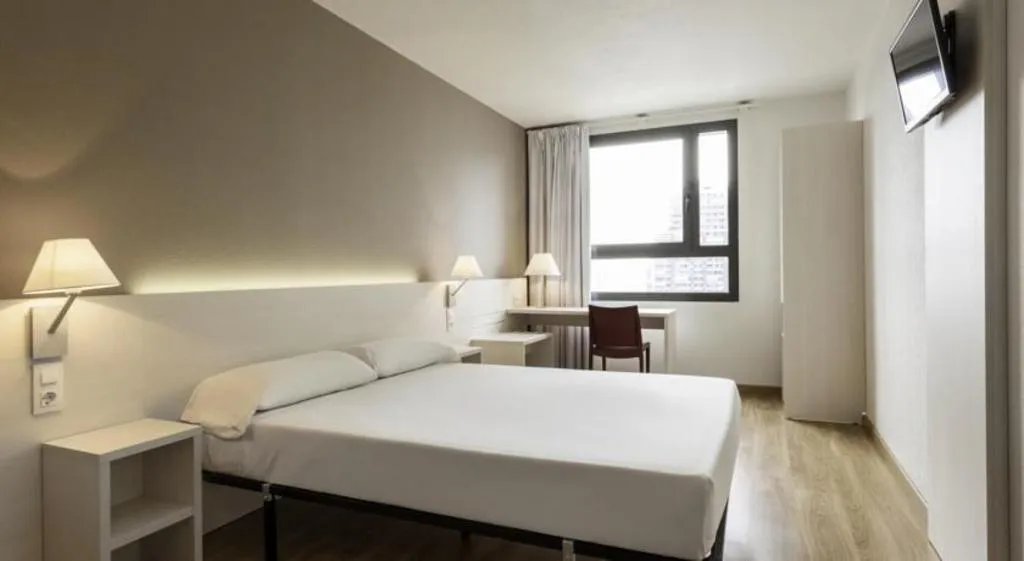 DOUBLE SINGLE USE STANDARD Room, Ilunion Valencia 3, Valencia