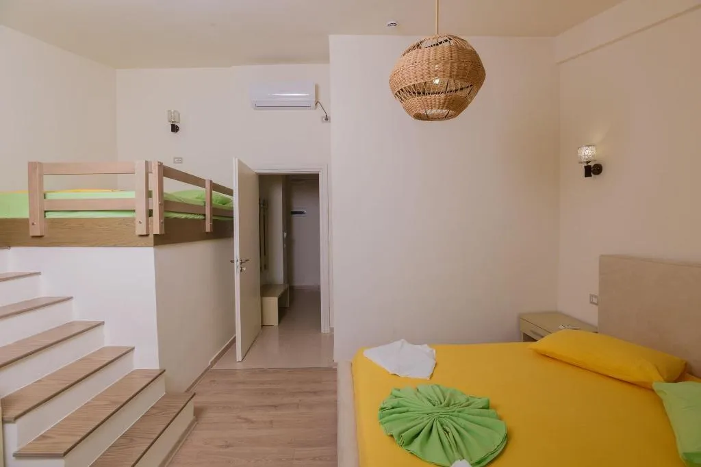 Room, Hotel Picasso, Kavaje