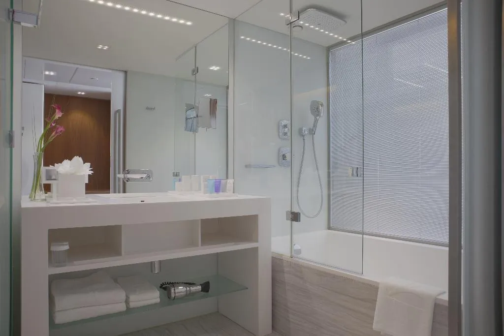 DOUBLE SINGLE USE PREMIUM Room, Epic SANA Lisboa, Lisbon