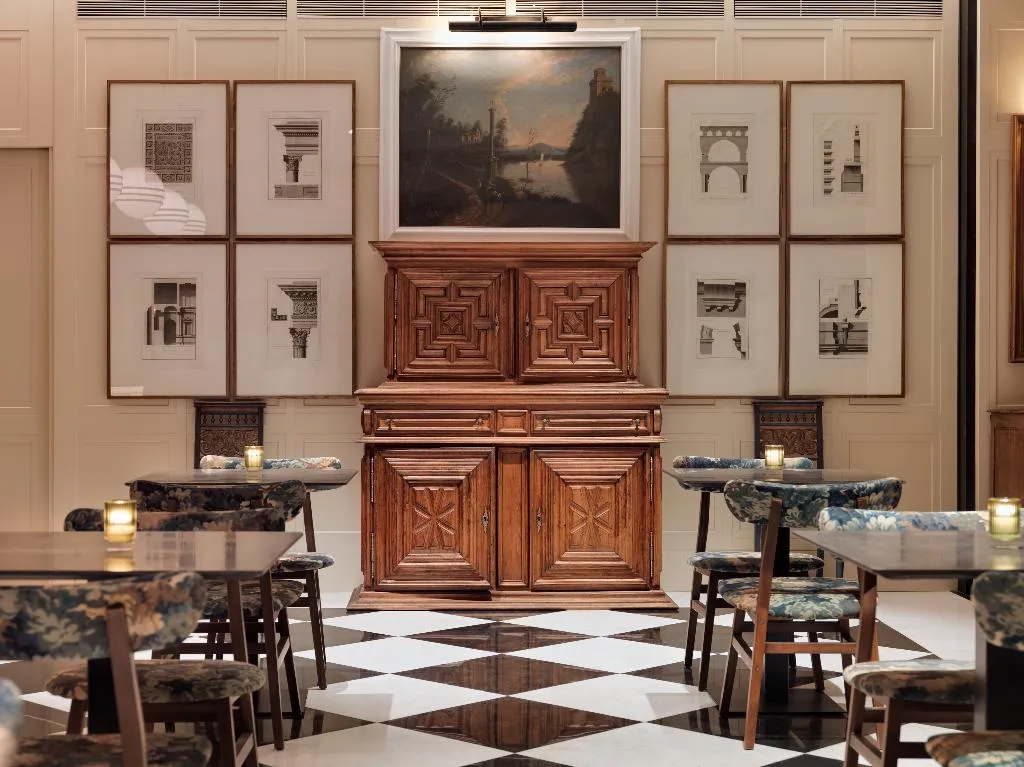 Bar, H10 Casa de la plata, Seville