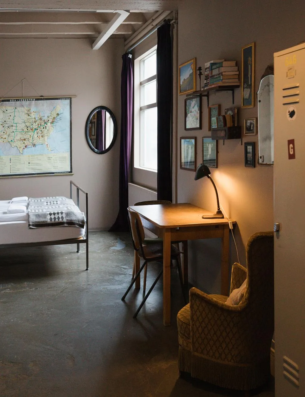 Room CAPACITY 6 WITH SHARED BATHROOM Room, Kex Hostel, Reykjavik