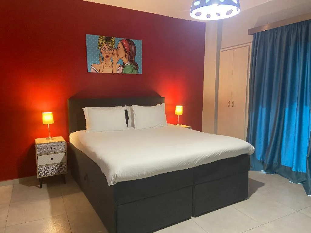 DOUBLE WITH VIEWS Room, Connect Studios and Apartments, Athens