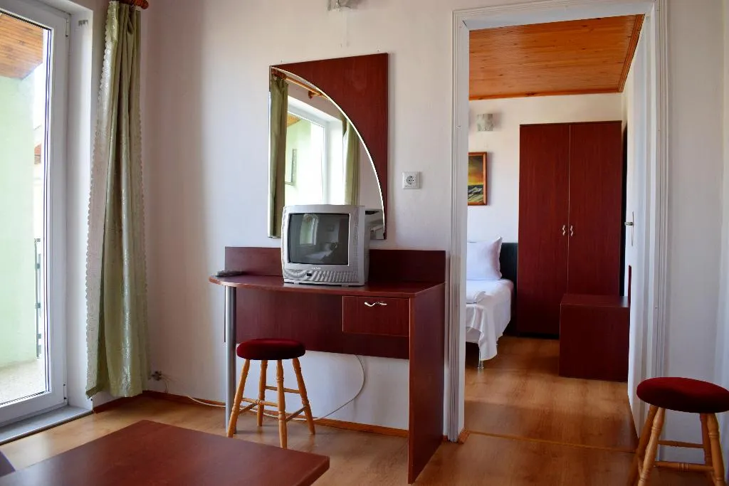 FAMILY ROOM STANDARD Room, Royal Hostel, Varna