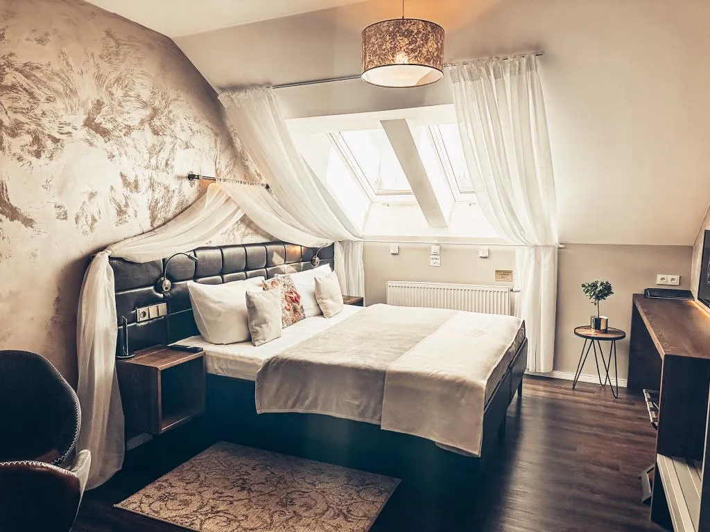 DOUBLE COMFORT Room, Alfons Boutique Hotel, Prague