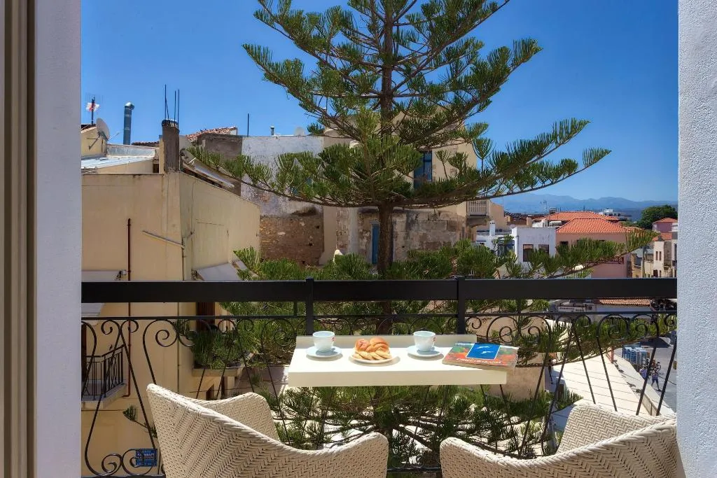 Room, 1924Suites, Crete