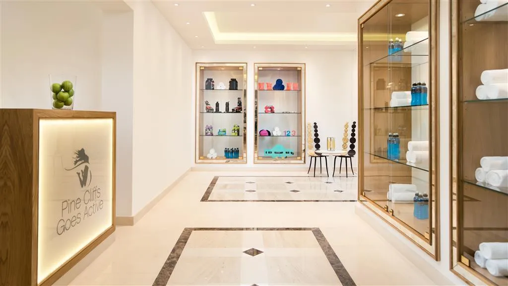 Sports and Entertainment, Pine Cliffs Hotel, a Luxury Collection Resort, Algarve