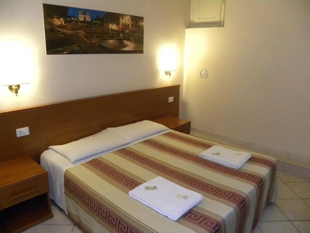 Room, A Casa Di Mei, Naples
