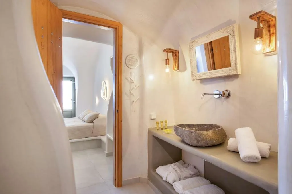 SUITE GRAND Room, Kasimatis by La Perla, Santorini