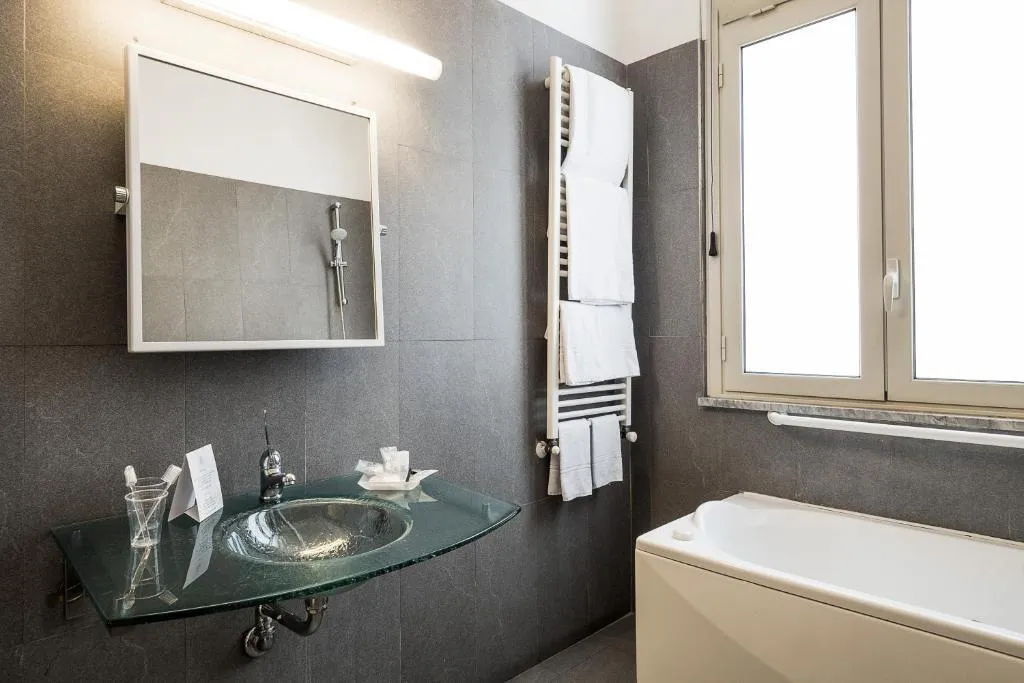 Double or Twin SUPERIOR Room, Garibaldi, Palermo