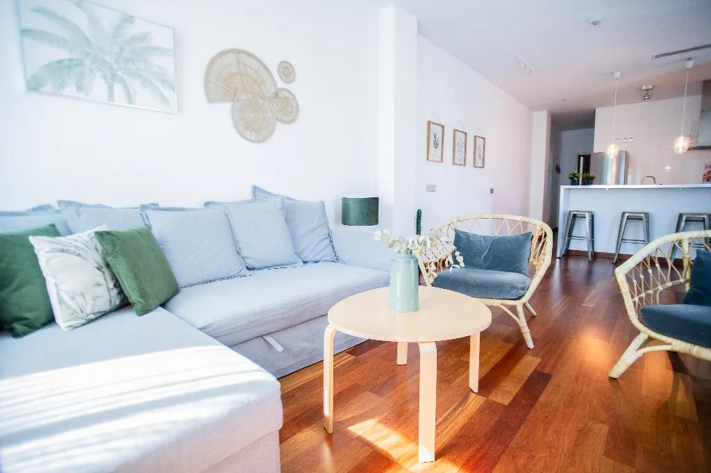 APARTMENT ONE BEDROOM Room, azz Apartamentos Torre de la Plata, Seville