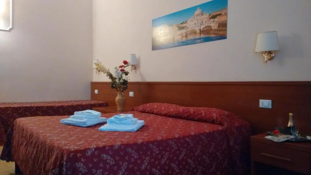 Room, A Casa Di Mei, Naples