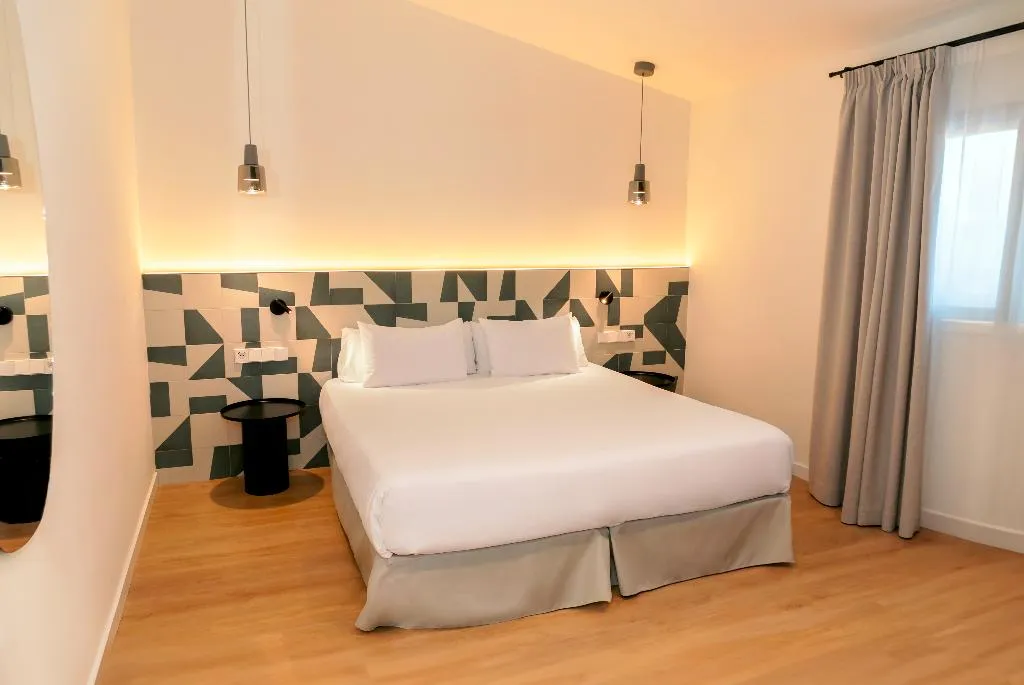 FAMILY ROOM STANDARD Room, Hotel Santanyi Port, Majorca