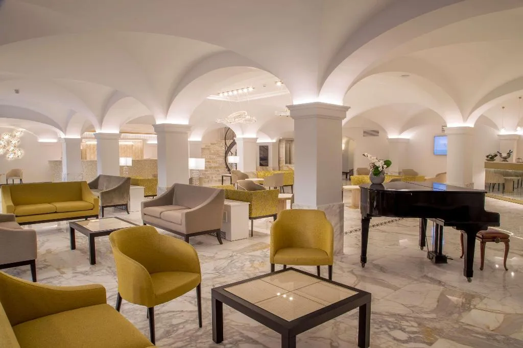 Bar, Shangri La Roma, Rome