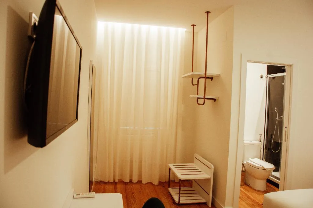 Room COMFORT Room, Le Premier Lisbon Suites, Lisbon