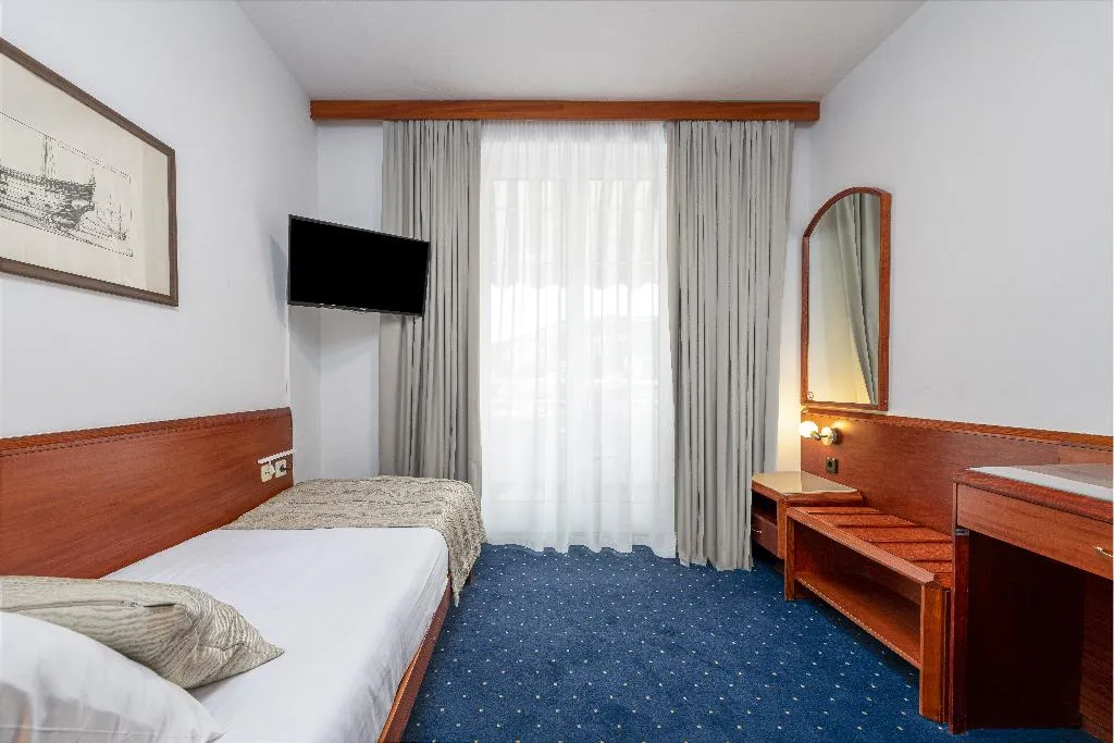 SINGLE STANDARD Room, Komodor, Dubrovnik