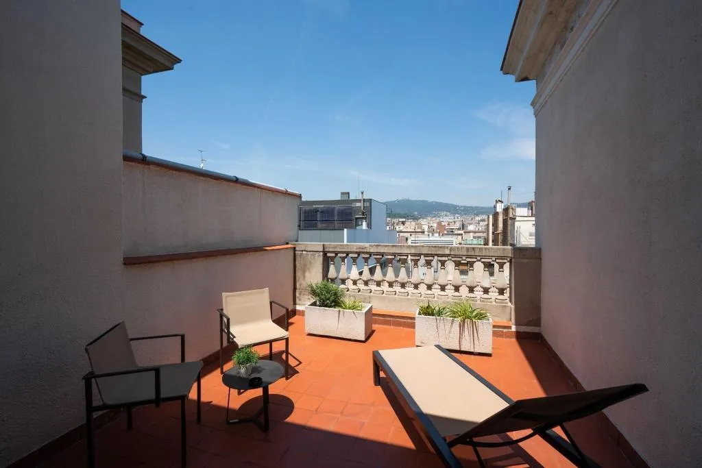 SUITE KING SIZE BED Room, Catalonia Gracia, Barcelona