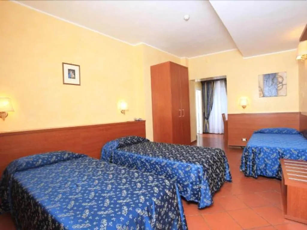 Room, Santa Francesca Romana a Ponte Rotto - Casa per Fe, Rome