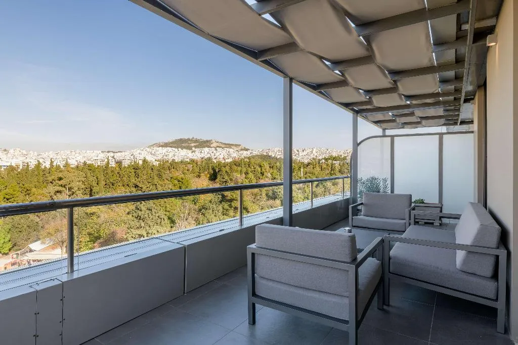 SUITE Presidential Room, Radisson Blu Park Hotel Athens, Athens