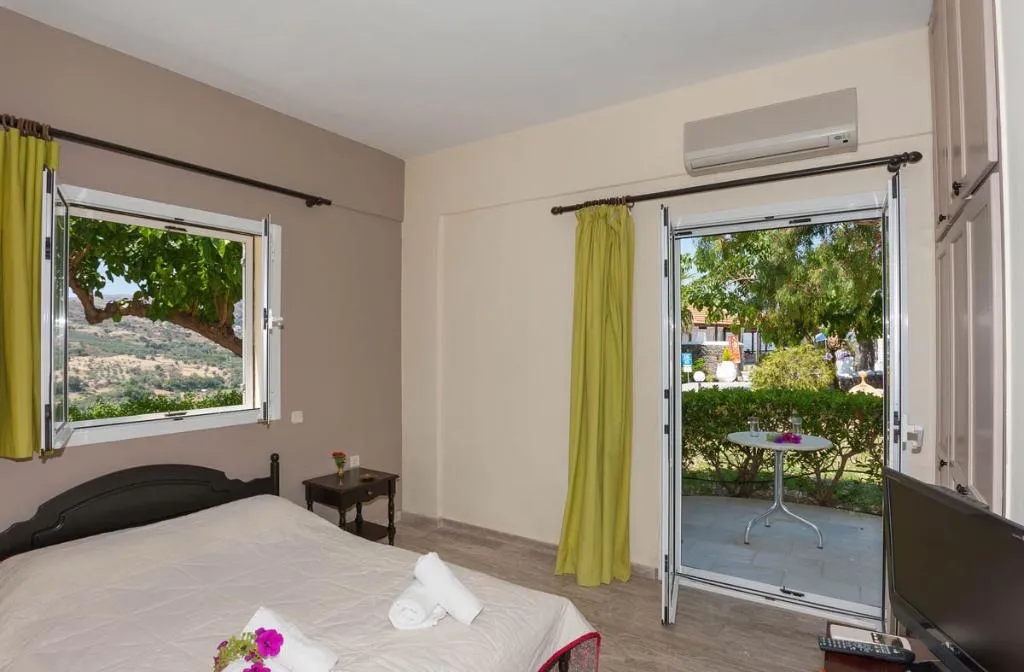 TRIPLE STANDARD Room, Rastoni Hotel, Crete
