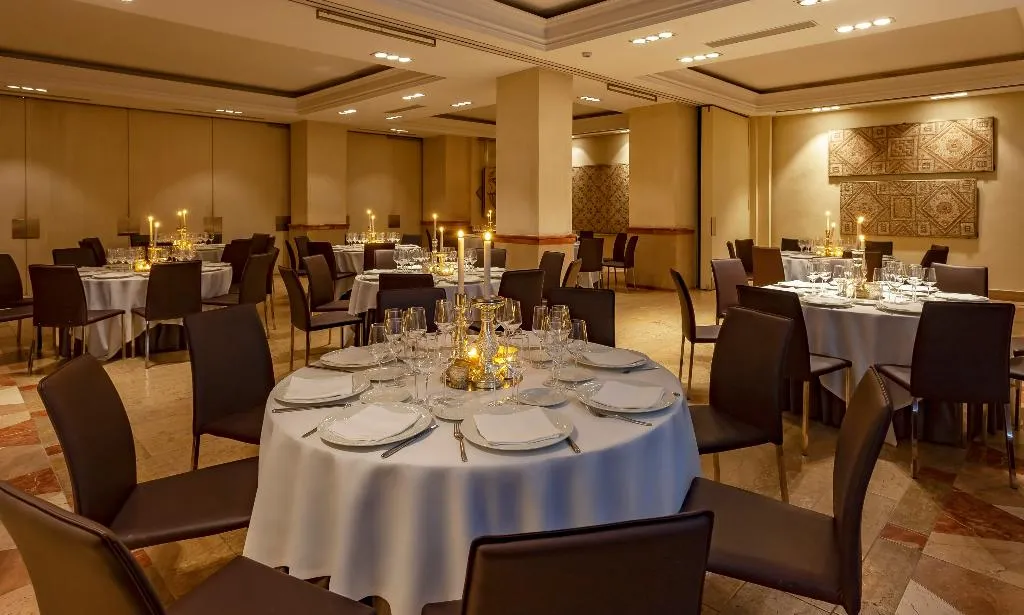 Conferences, Hotel Villa Real, Madrid