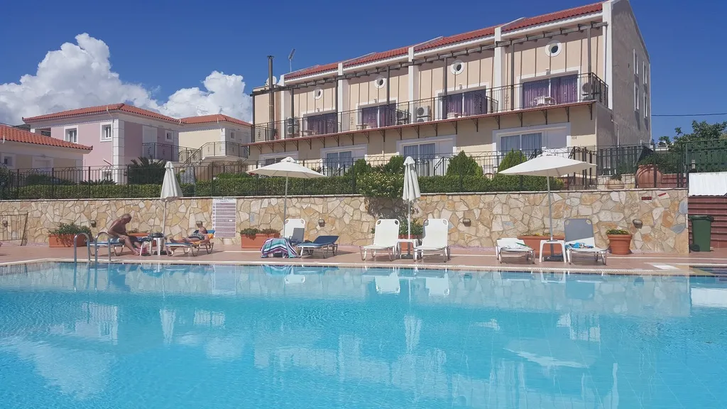 Pool, Big Village, Kefallinia
