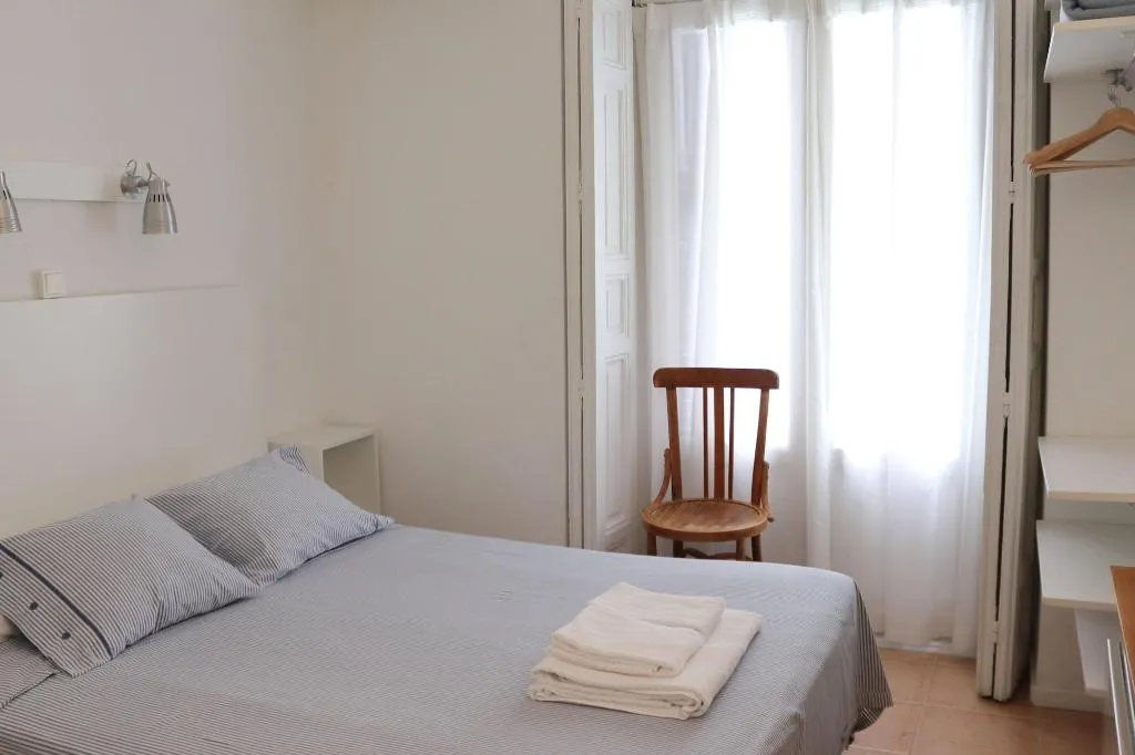 Room, Hostal La Zona, Madrid