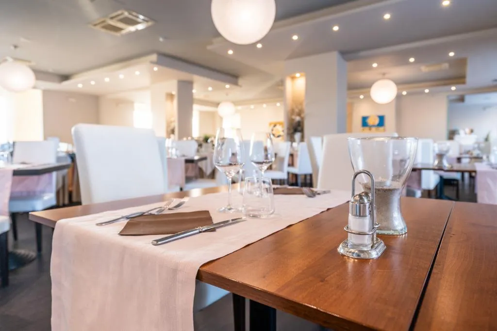 Restaurant, Capo Peloro Hotel - Only Adults 12+, Catania