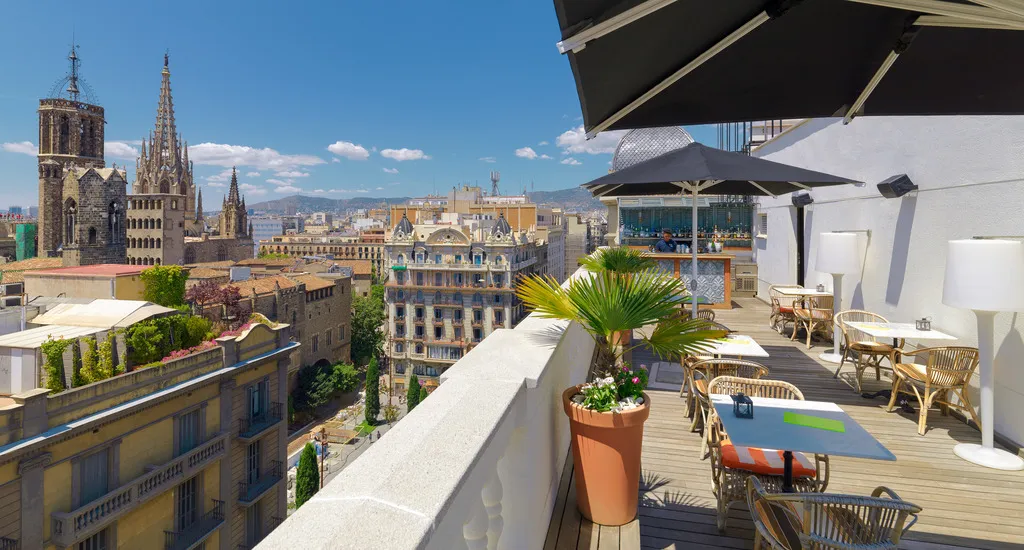 Terrace, H10 Montcada Boutique Hotel, Barcelona