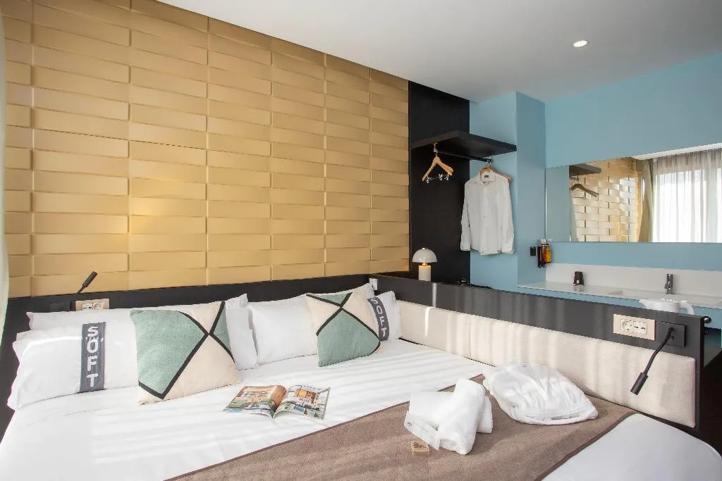 Double or Twin CITY VIEW Room, Casual Kubic Athens, Athens