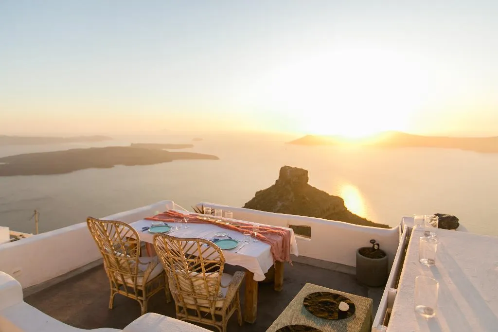 Terrace, Sophia Luxury Suites, Santorini