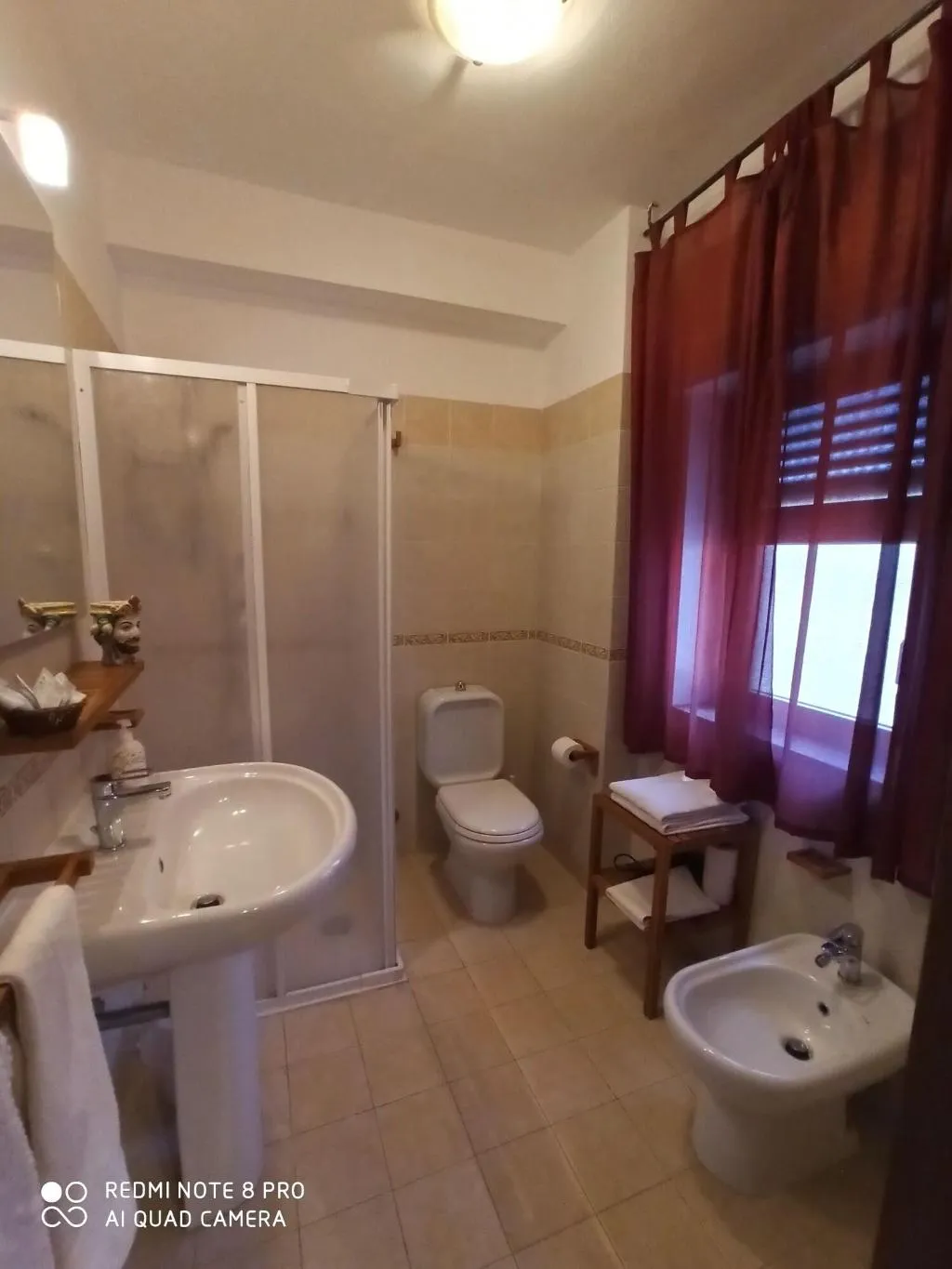 Room, Triskeles, Taormina
