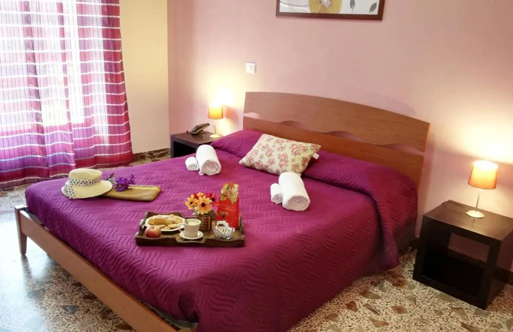 Room, B&B Casa Mia, Taormina