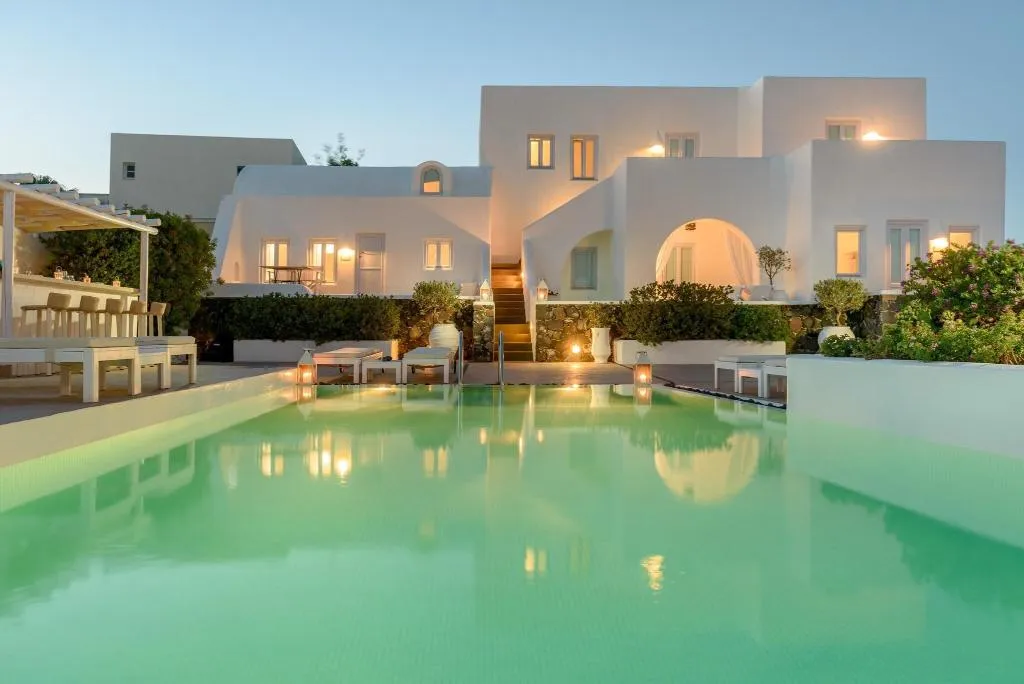 Pool, Aria Suites, Santorini