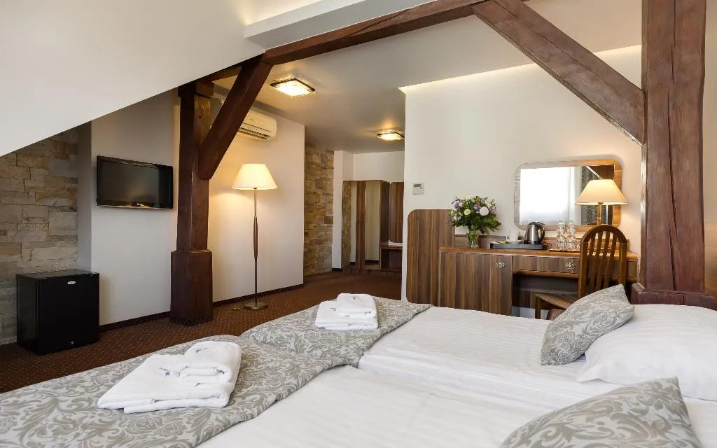 Double or Twin STANDARD Room, Wit Stwosz Hotel, Krakow